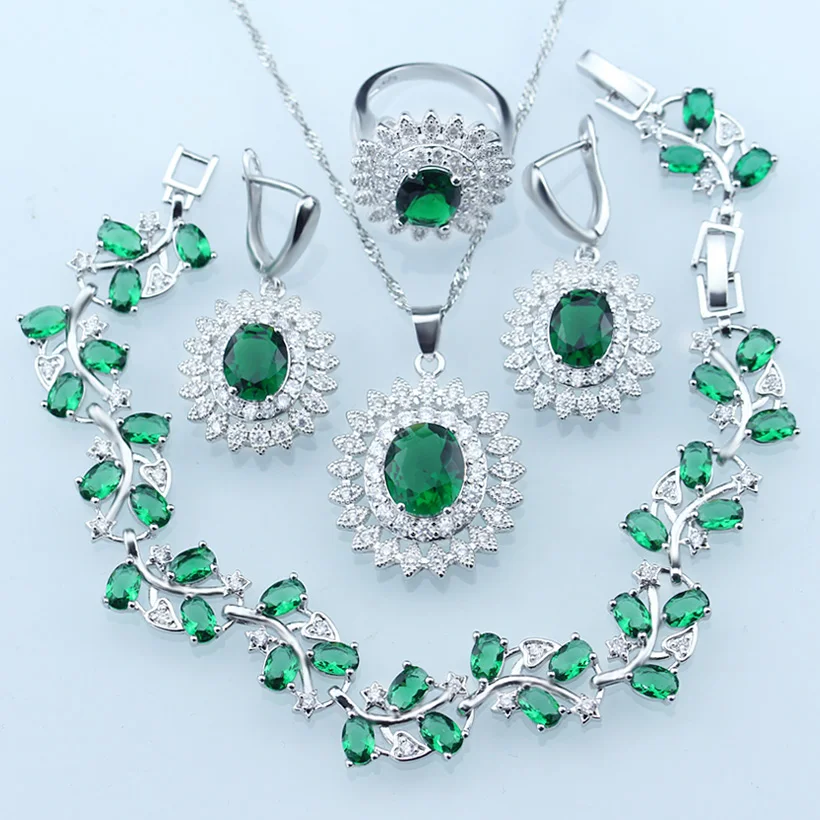 

Женский ювелирный комплект из колье и серёг, из серебра 925 пробы