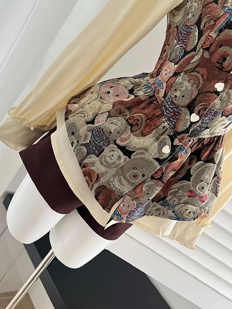 Блузка и шорты в американском стиле с принтом медведя эластичным поясом