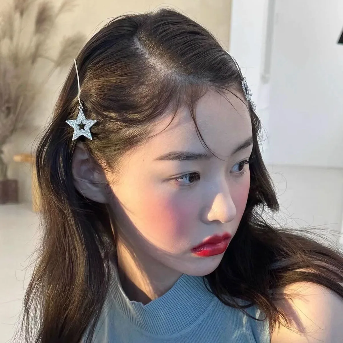 

Y2k Cute Sweet Cool Star Hairpin 2023 Korean New Simple Charm Metal Bobby Pin Crystal Clip Hair Accessories for Girl Headdress