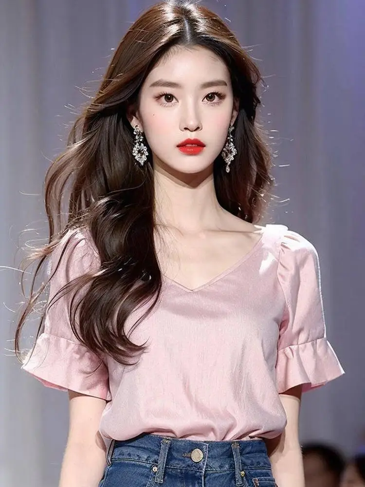 Модная женская рубашка с V-образным вырезом и коротким рукавом |