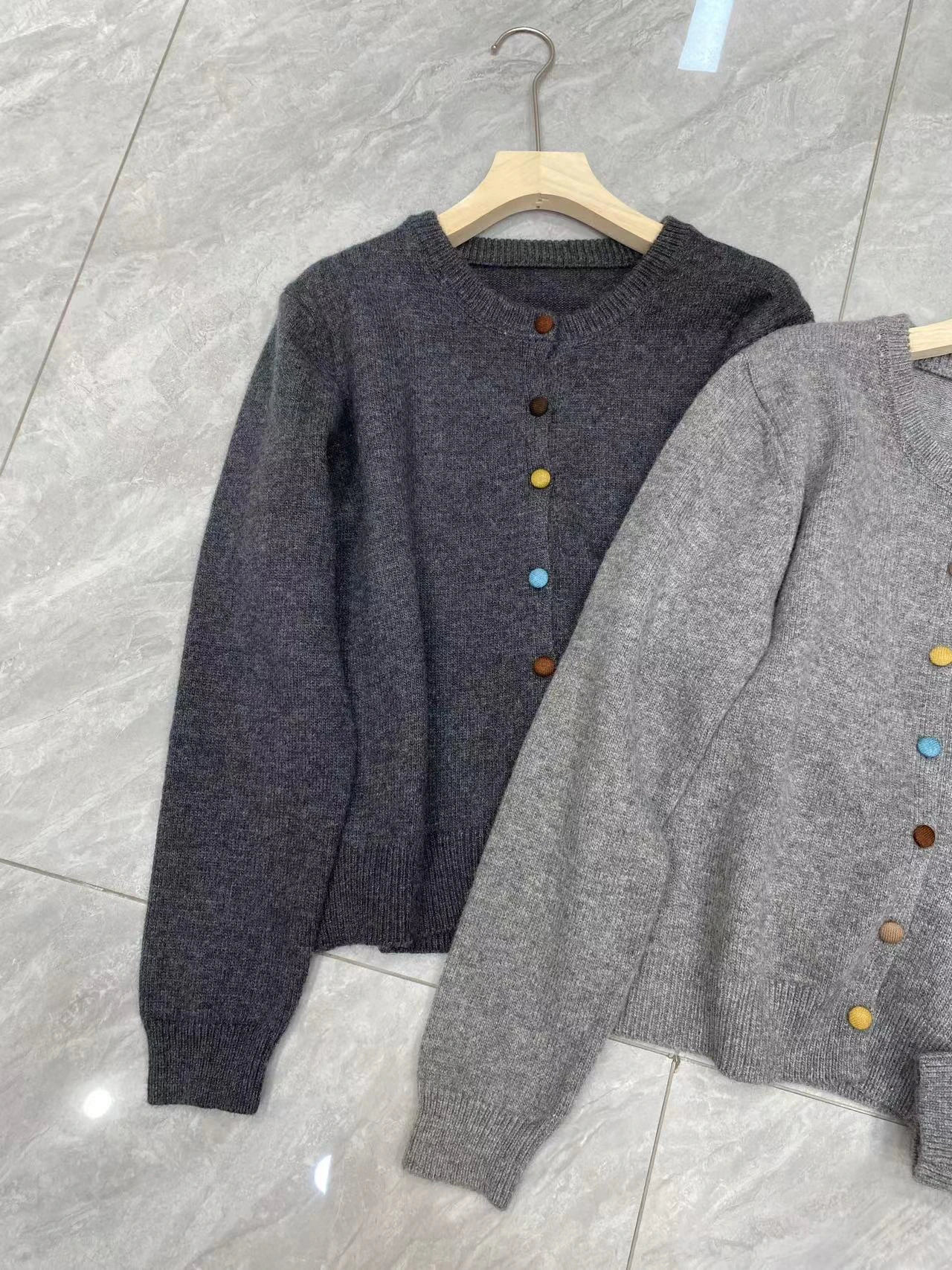 722025 Утепленный женский кардиган Raccoon Velvet