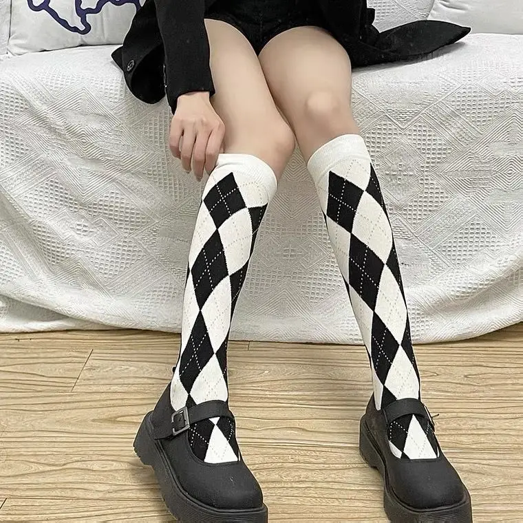 

Japanese Preppy Style Women Cotton Knee High Socks Vintage Multicolor Argyle Diamond Plaid Print Uniform Mid Tube Calf Stockings
