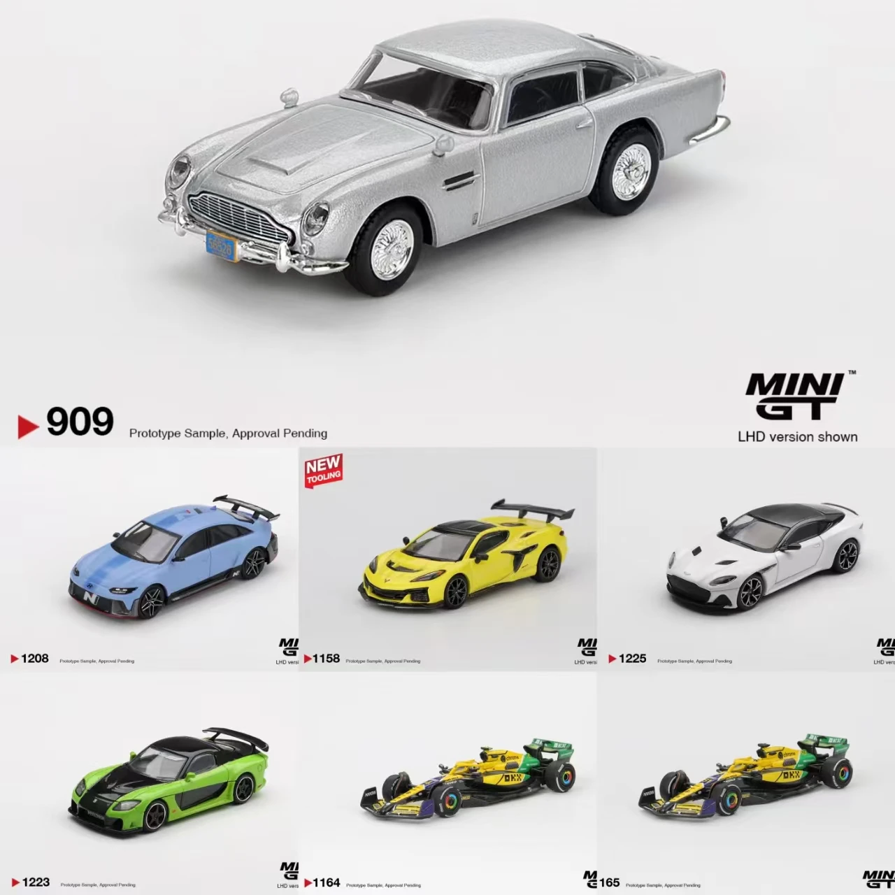 Фото MINIGT 1:64 Mazda RX-7 VeilSide Fortune7 McLaren MCL38 # 4 Ландо Норрис 2024 F1 Hyundai RN22e (VP1) Модель автомобиля из сплава №1