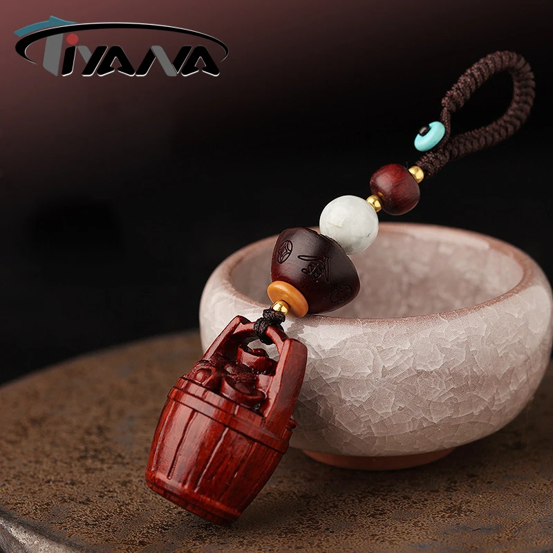 

Tiyana Car Decoration Jade Keychain Pendant Home Decor Rosewood Carving Accessories Buckle Business Gift estatuas decorativas