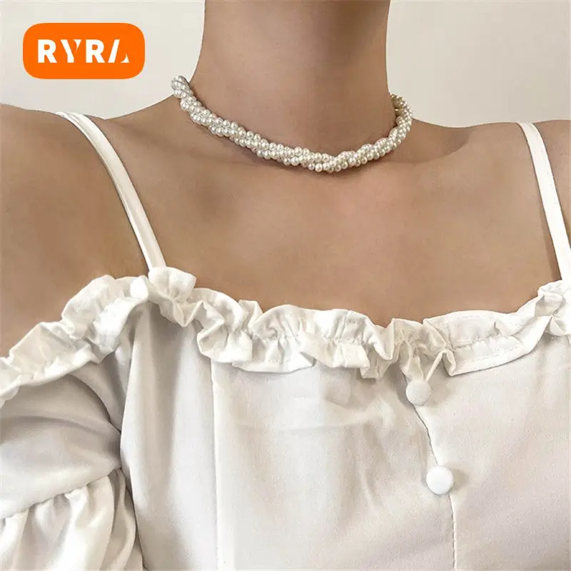 

Choker French Elegant Style Pearl Clavicle Chain Multi Layer Pearl Winding Exquisite Workmanship. Multi Scenario Usage Necklace