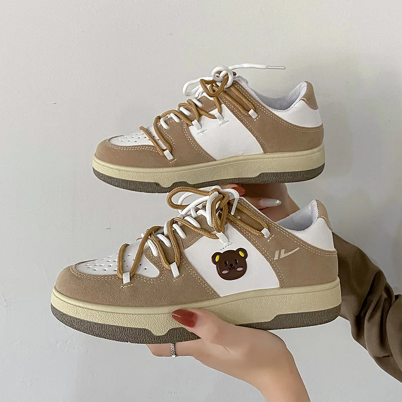 

Женская обувь, красивая обувь с медведем, новинка 2022, маленькая белая обувь, студенческие спортивные женские кроссовки для отдыха