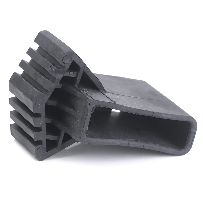 Резиновая нескользящая накладка для лестницы круглая/квадратная