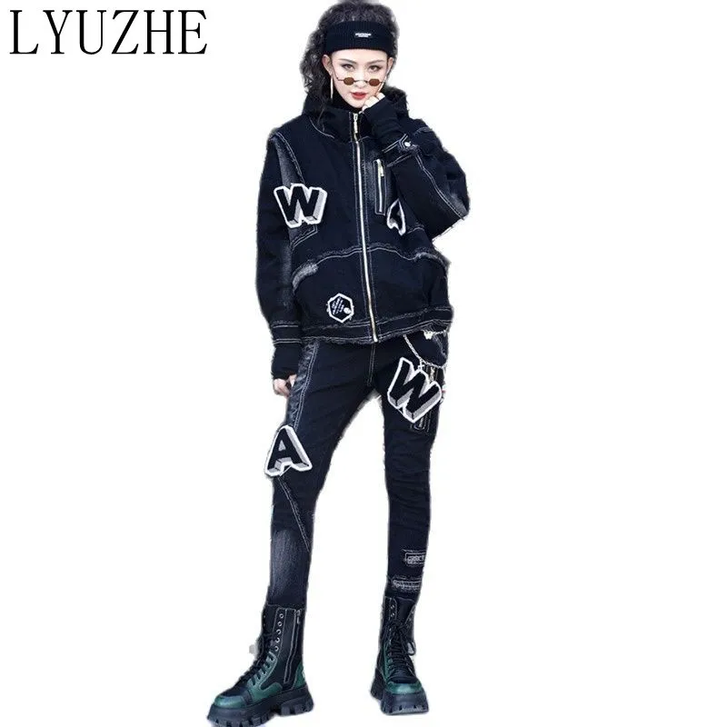 

LYUZHE 2022 Spring New Slim Plus Velvet Thick Black Denim Sets Women Fashion Stitching Print Denim Jacket+Skinny Jeans ZWL3010A