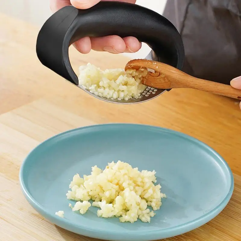 1pcs stainless steel garlic presses manual garlic mincer chopping garlic tools curve fruit vegetable tools home kitchen gadgets free global shipping