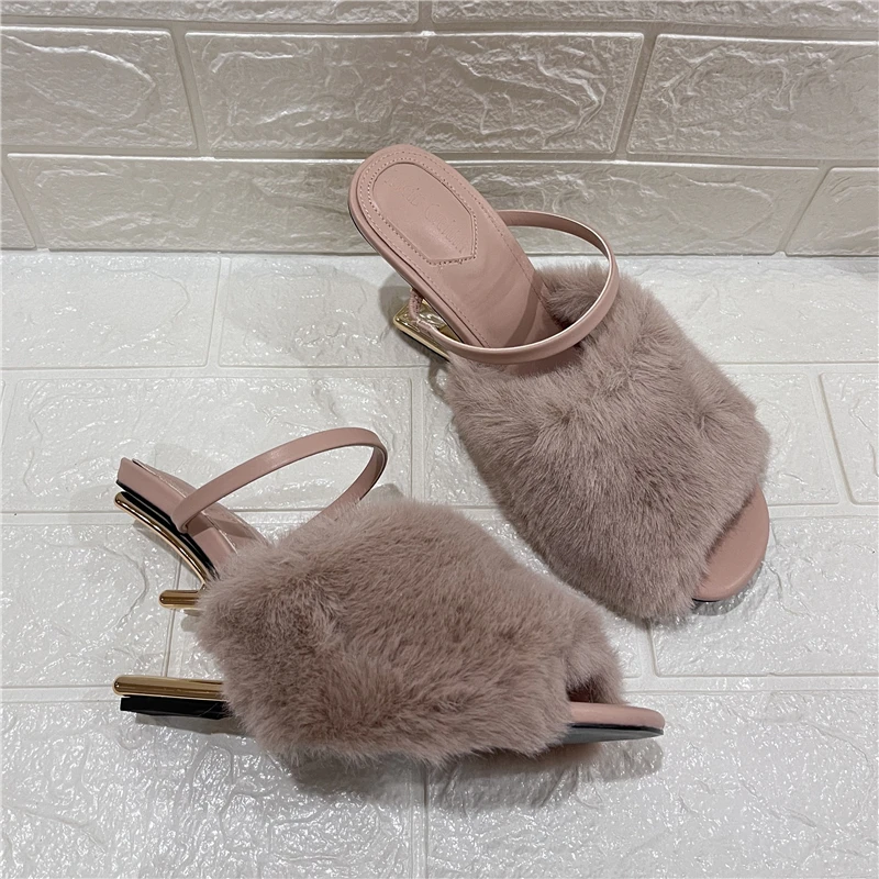 Fashion Women Fur Slippers Sexy Peep Toe Gladiator Sandals Dress Pumps Summer Letter Strange Heel Mules High Heel Wedge Shoes