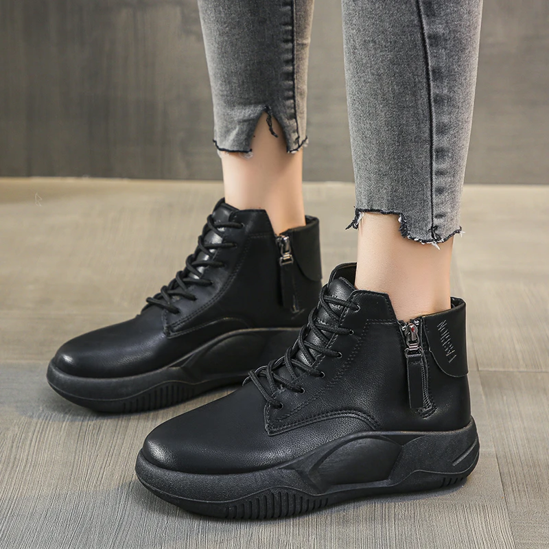 

New Women Rubber Boots Ladies Leather Non-slip Shoes Flat with Fur Warm Soft Botas Female Casual Shoes Sneakers Platform Shoes