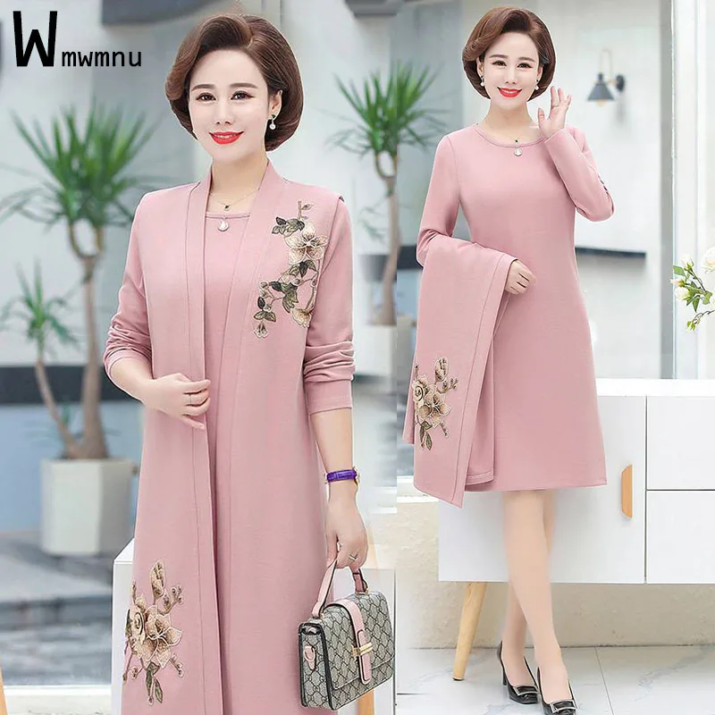

Women Foral Embroidery Mom Oriental Style Dress Ladies Autumn Two Piece Set Femme Full Sleeve Straight Robes+Long Vest Coat Suit