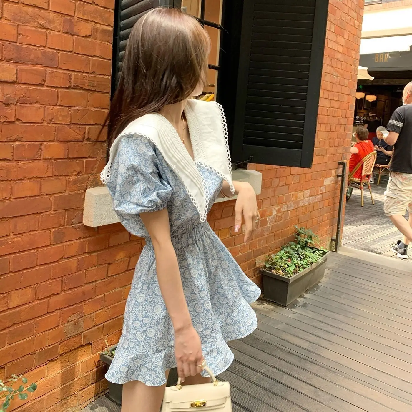 Женское летнее платье с рукавами-фонариками