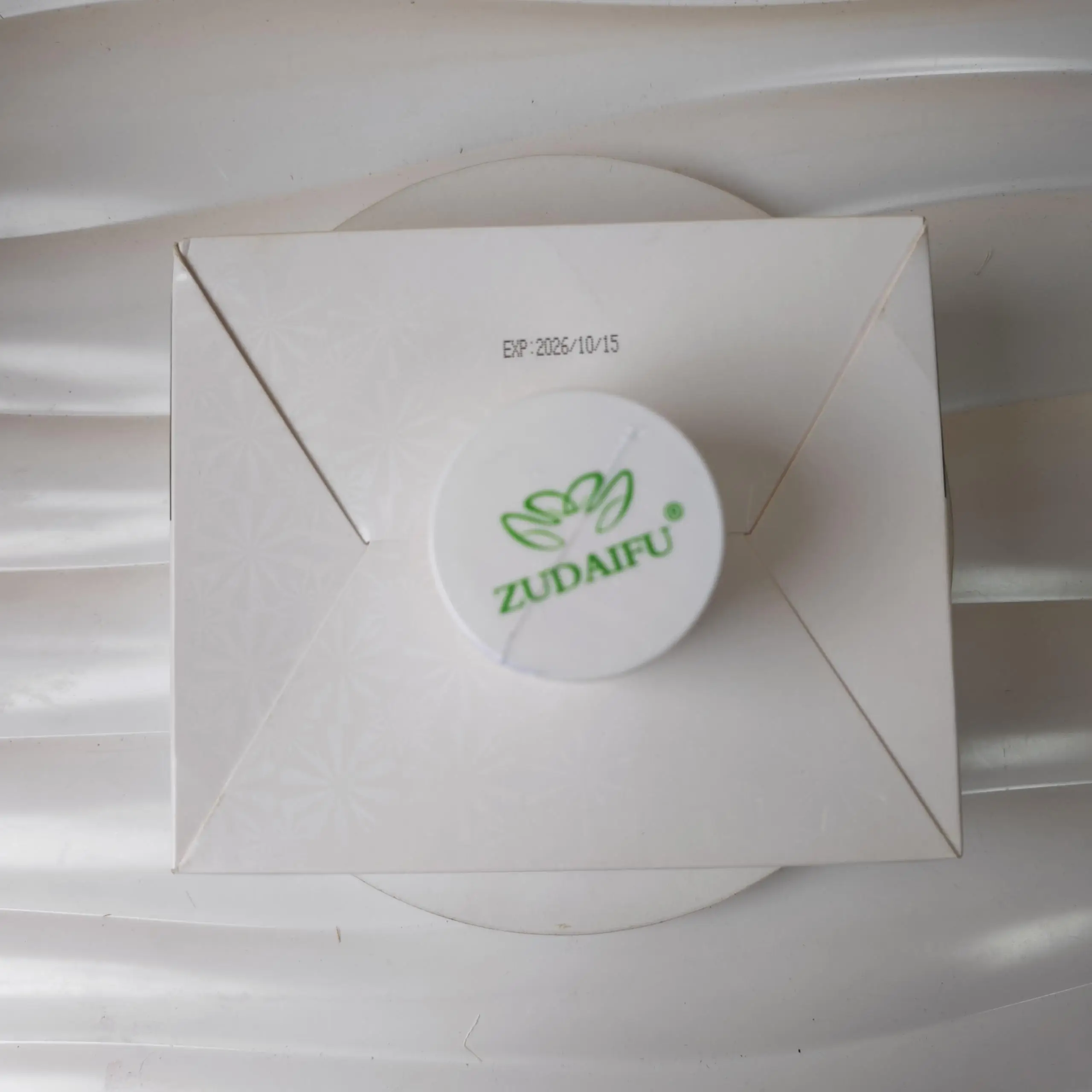 Фото 3/7 шт. Zudaifu Body Body Cream Care Lotion 15 г/30 г №3