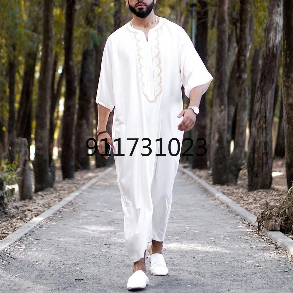 

Abaya Man Muslim Fashion Arabic Men Clothes 2022 Jubba Thobe Kaftan Dress Stand Collar Gold Print Modest Islamic Clothing Male