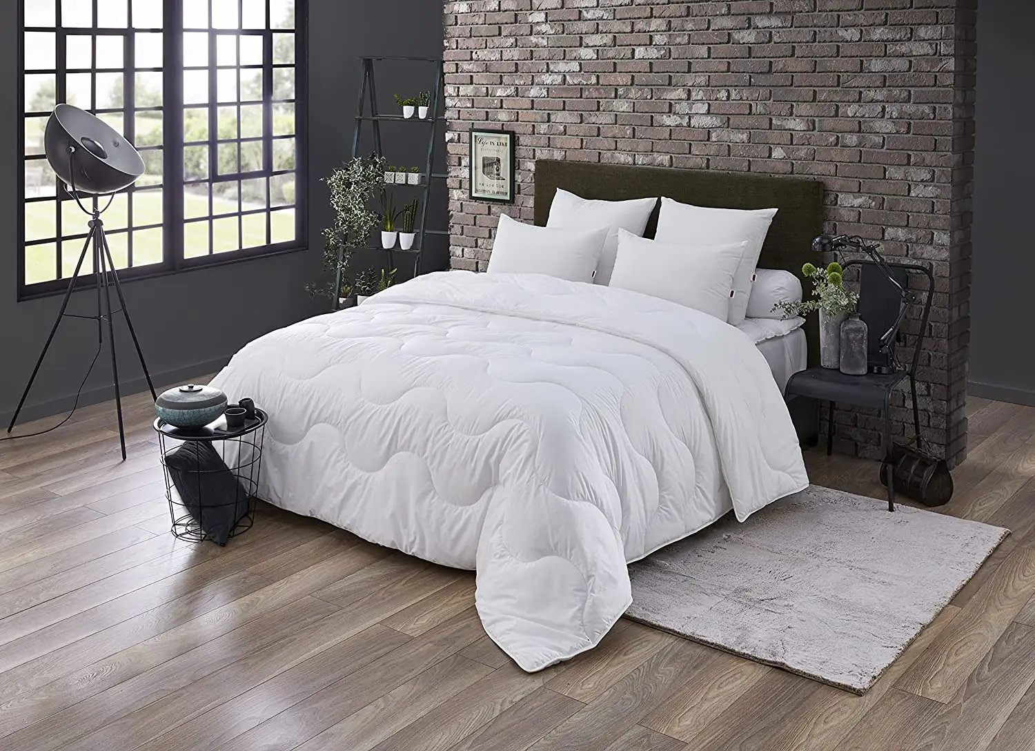 

| Couette Légère Ecoresponsable 240x260 | Elu Produit de l'année 2023 | pour lit 2 Personnes | Fabriqué France | Couett