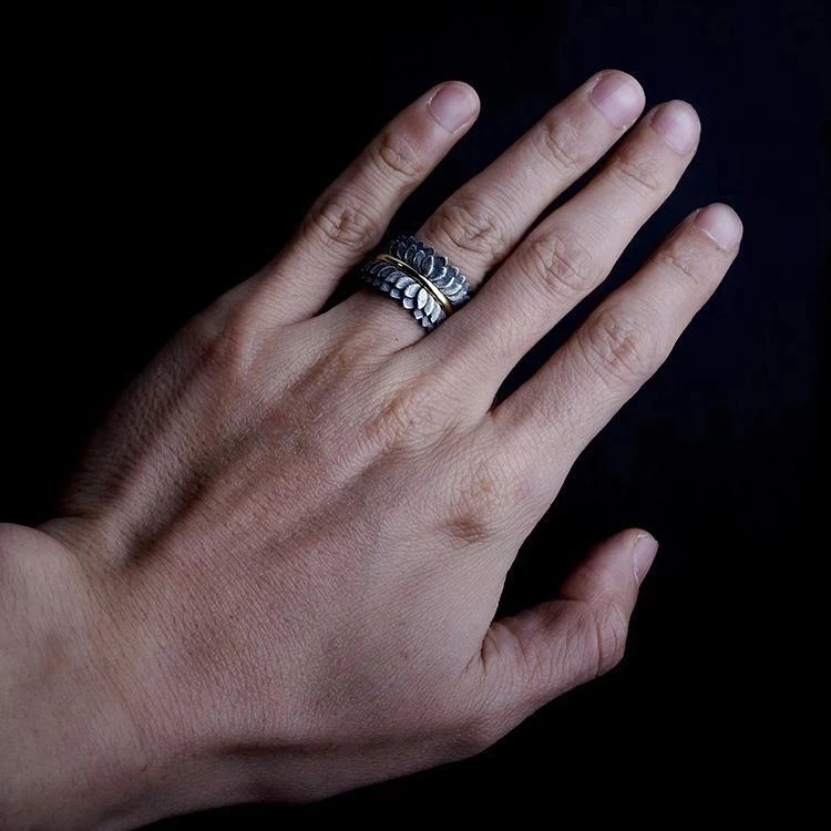 

Vintage Lotus Flower Adjustable Ring for Men and Women's Hand Carving Flower Shape Retro Rings Engagement Wedding Jewelry