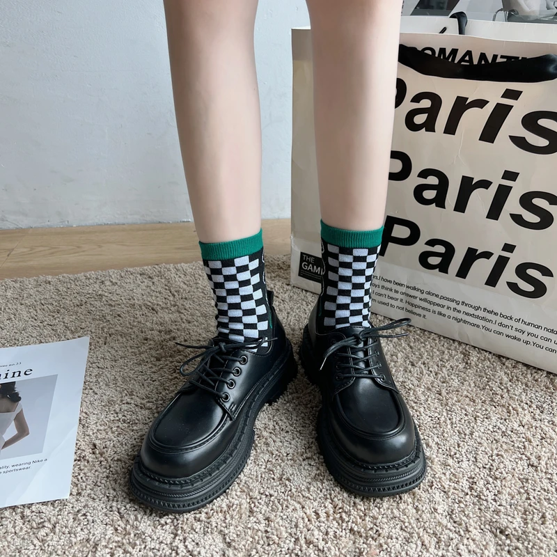 

Кроссовки женские резиновые на платформе, повседневные лоферы на толстой подошве, без шнуровки, с перекрестной шнуровкой, круглый носок, мо...