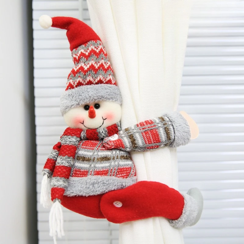 

Рождественская кукла с пряжкой для штор