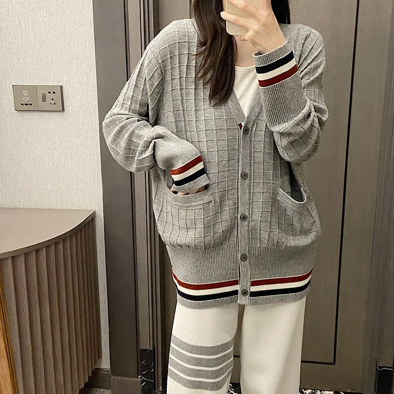 

Женский облегающий кардиган в полоску, красная, белая, синяя футболка с V-образным вырезом, куртка унисекс на осень и зиму, 2023