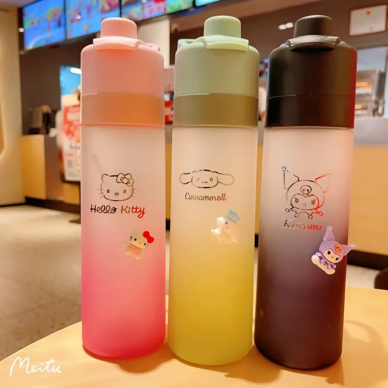 Cute Sanrioed Kuromi My Melody Hellokittys Cinnamoroll Pachacco Cartoon Sports Cup Humidifying Spray Cup Gradient Juice Cup