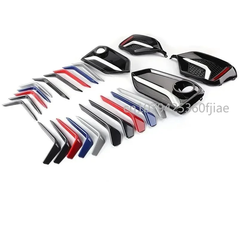 Противотуманная фара на передний бампер декоративная решетка радиатора для