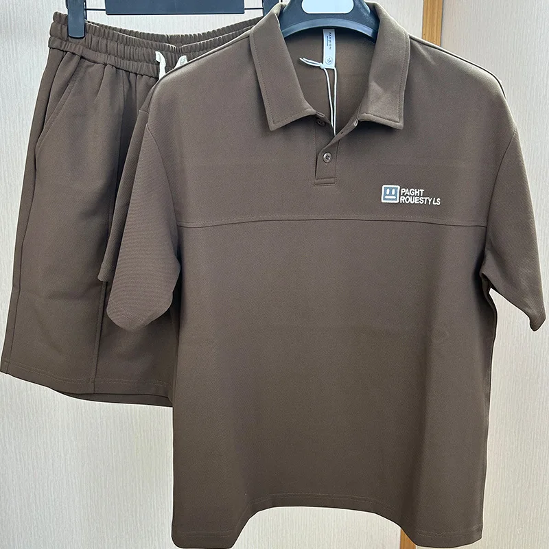 Men's casual suit 2023 new fashion brand short sleeve polo shirt sports shorts Piaoshuai men's wear with a handsome