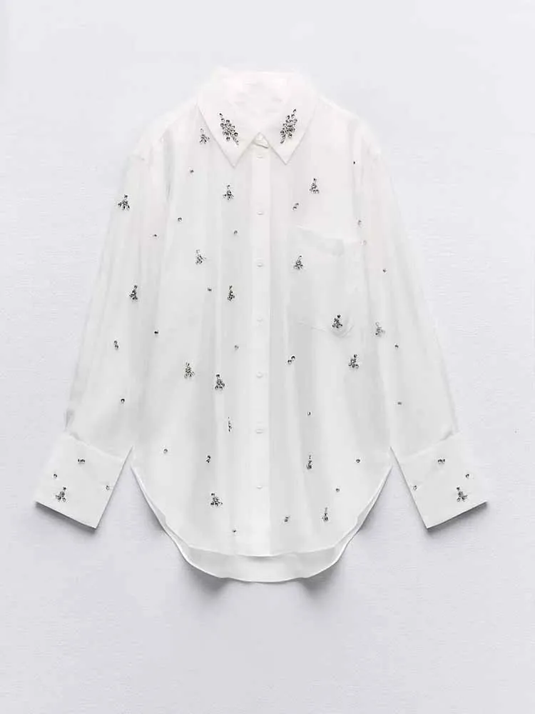 

Women New Fashion With pockets Jewelry decoration Embroidered Blouses Vintage Long Sleeve Button-up Female Shirts Chic Tops