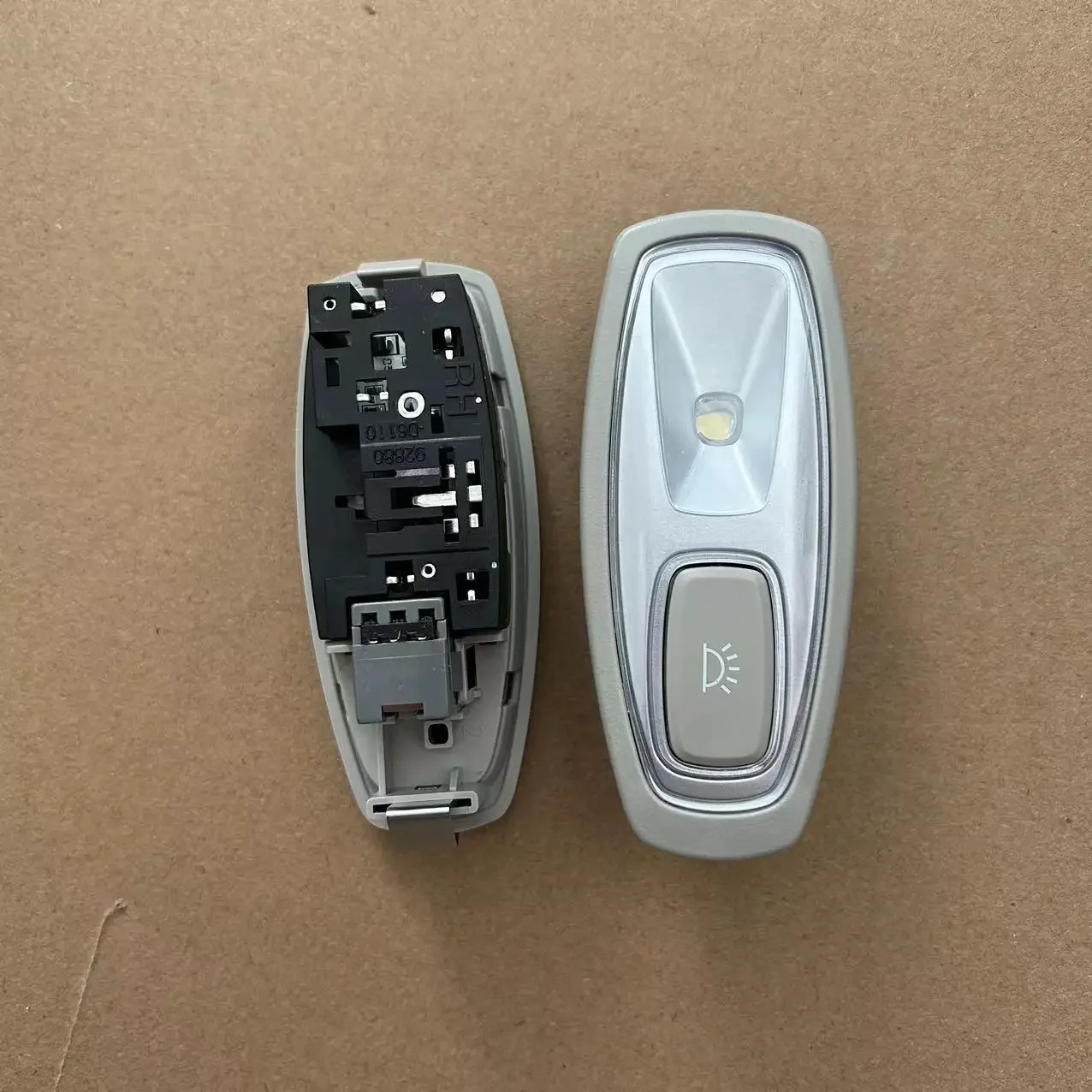 Задний светильник для чтения Kia K5 Sportage R Kx7 потолочная лампа с подлокотником