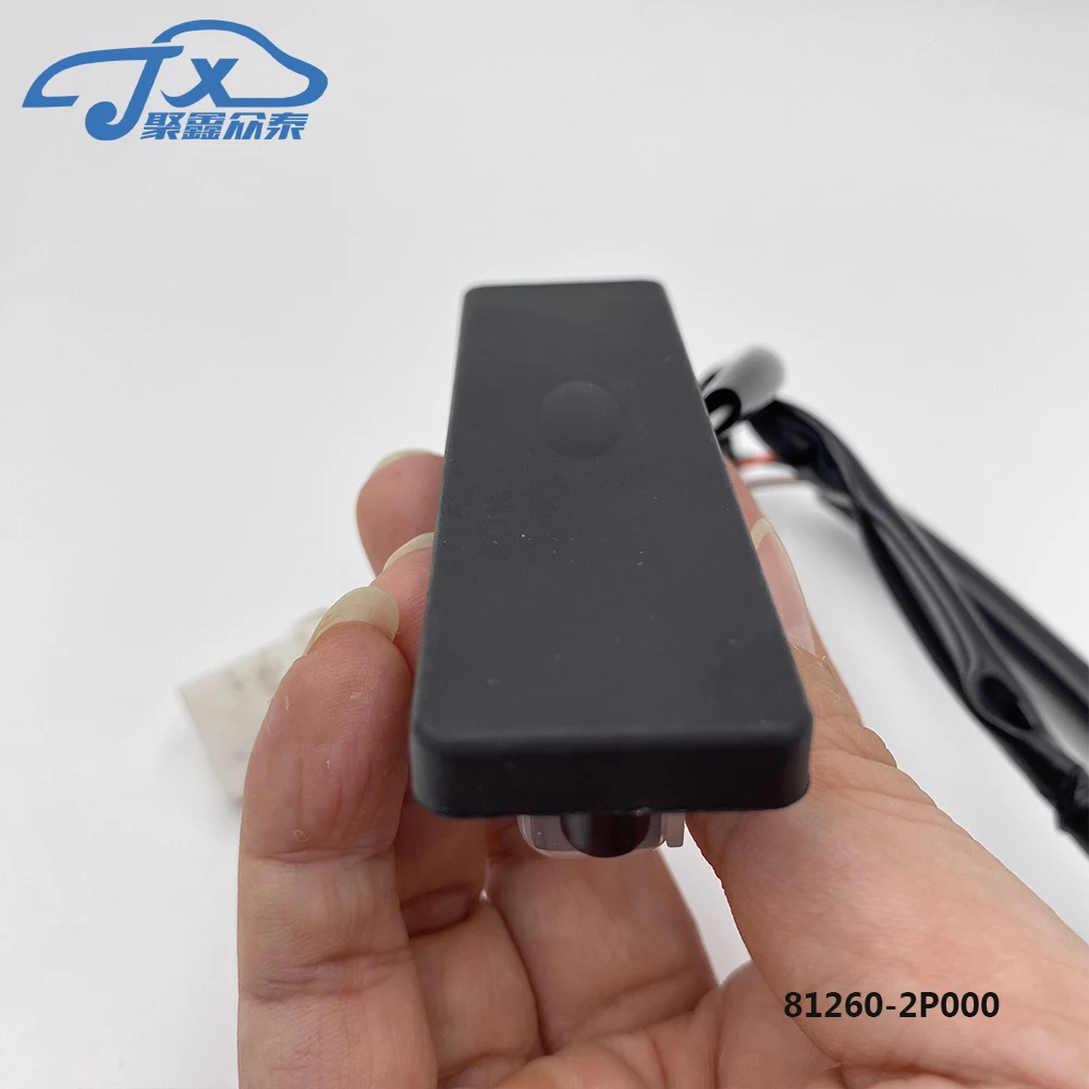 Фото OEM 81260-2P000 для Sorento: ручка двери багажника в сборе 812602P000 №3