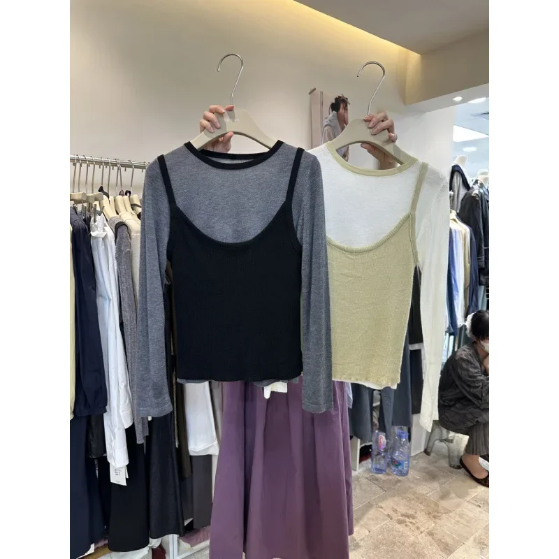 Женский трикотажный топ с круглым вырезом длинным рукавом