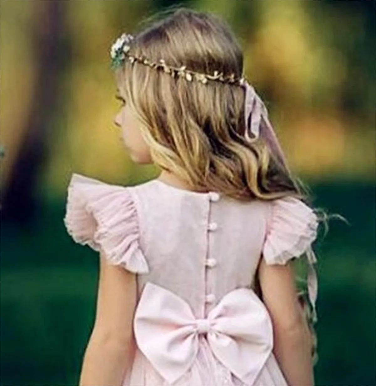 Светло-розовое платье с цветочным узором для девочек на свадьбу блестящее