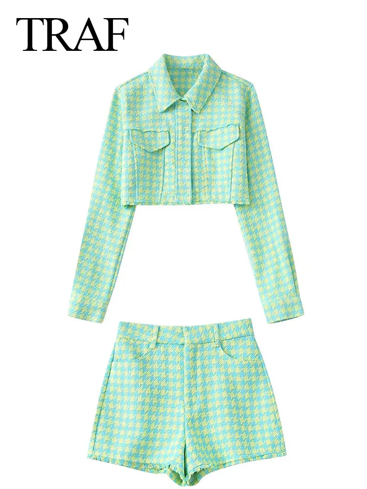 

TRAF New Fluorescent Green Plaid Print Raw Edge Fashion Lady Suit Trend Casual Straight Short Top Shorts Women's Clothing