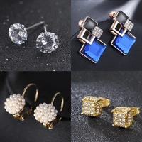 cute women gold pearl crystal rhinestone ear stud earrings jewelry alloy small earrings aretes de mujer modernos 2020
