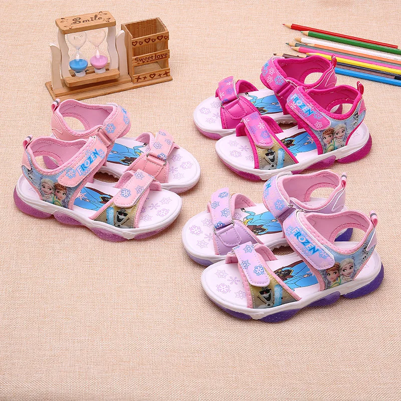 

Летняя обувь для маленьких девочек, легкие сандалии со светодиодной подсветкой, мультяшная холодная Анна, Эльза, принцесса, Пляжная мягкая ...