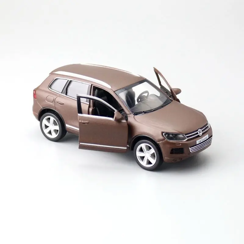 

Die Casts Collectible Model Cars Static Alloy Sports Car Birthday Gift 1:36 VW Touareg SUV Toys for Children Home Decor