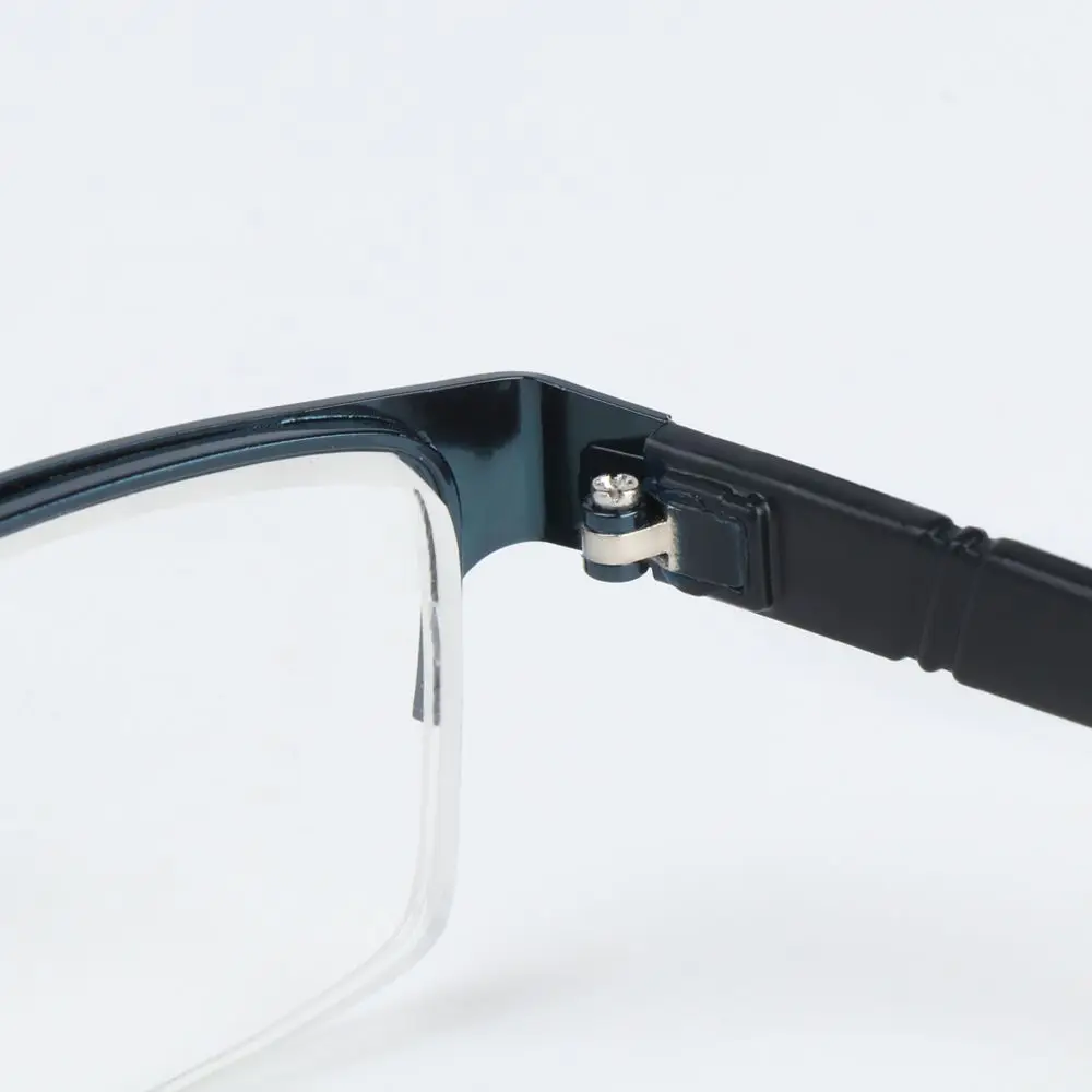 Очки для чтения с диоптриями 0-600 в металлической оправе