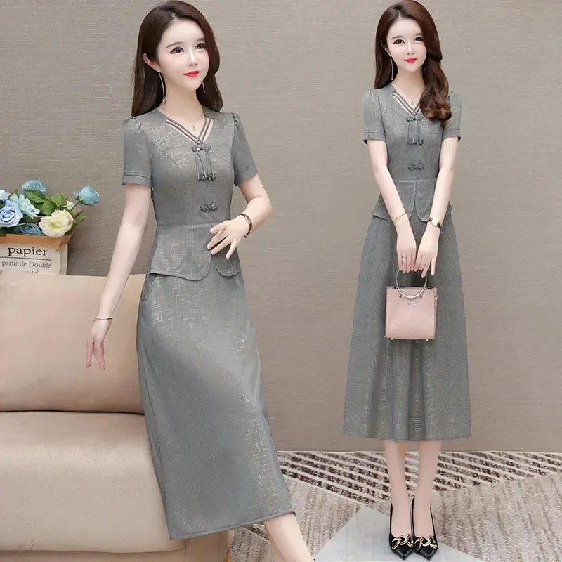 Женское шелковое платье в китайском стиле элегантное с V-образным вырезом