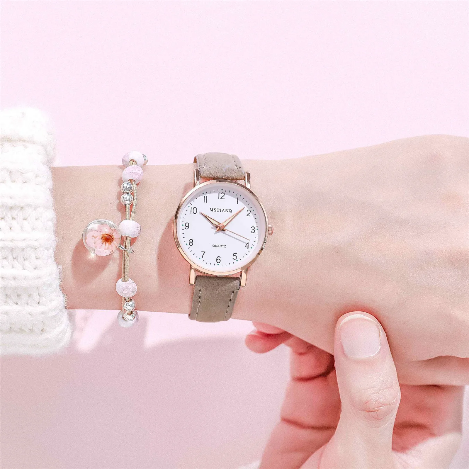 

Simple Elegant Watch For Women Retro Leather Watchband Dress Fashion Watch Clock Watch Women Relogio Feminino