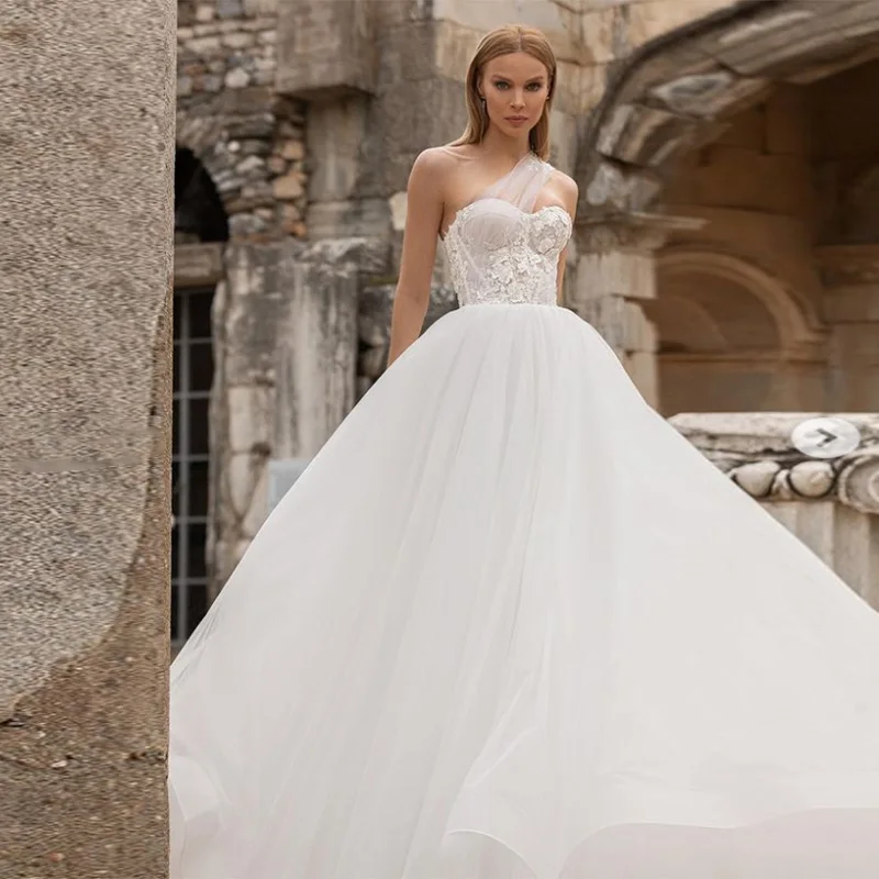 

Vintage Wedding Dress One Shoulder Tulle Exquisite Appliques A-Line Pleat Sleeveless Prom Gown Vestido De Novia For Women