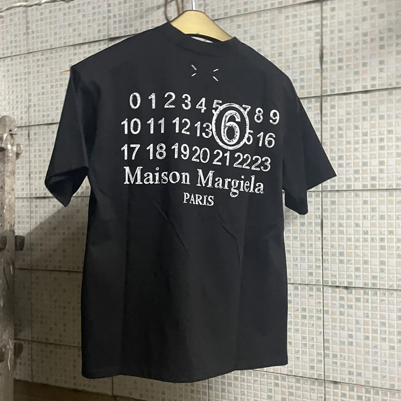 

23ss Summer New Mm6 Margiela T-shirts Vintage Crack Alphanumeric Print Short Sleeves High Quality Breathable Cotton Top Tees