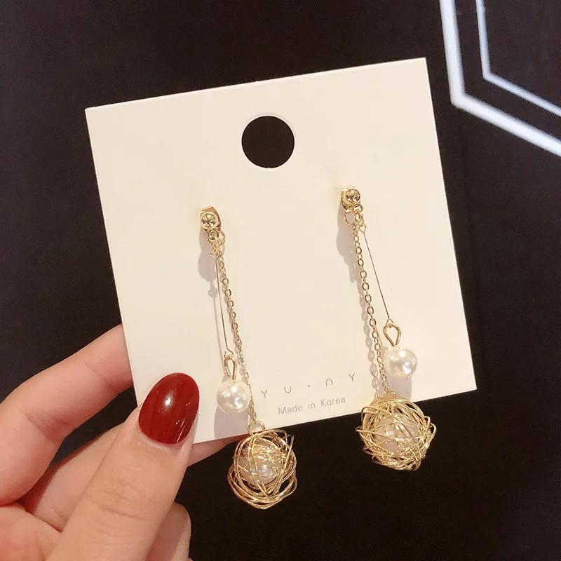 

2022 New Fashion Retro Pearl Dangle Earrings Creative Long Tassel Hollow Exquisite Earrings Jewellery for Woman Boho Wholesale
