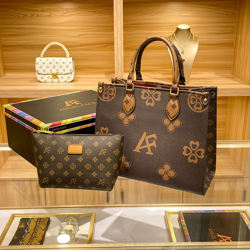 Сумка-тоут женская композитная саквояж на плечо большой вместимости