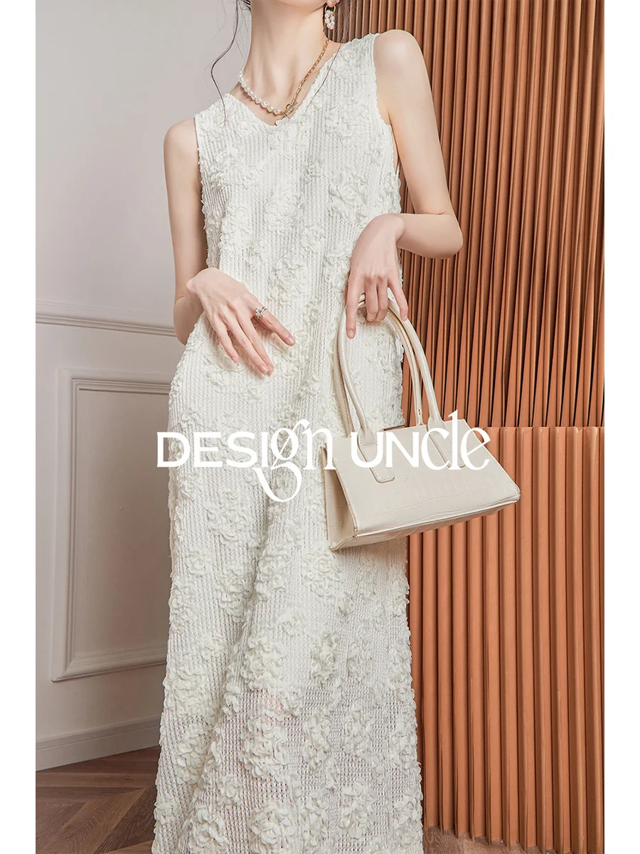 

Платье тяжелой промышленности, французское высококлассное изысканное исполнение, чувство малого рынка, тяжелая промышленность, v-образный вырез, стереоскопическая вышивка