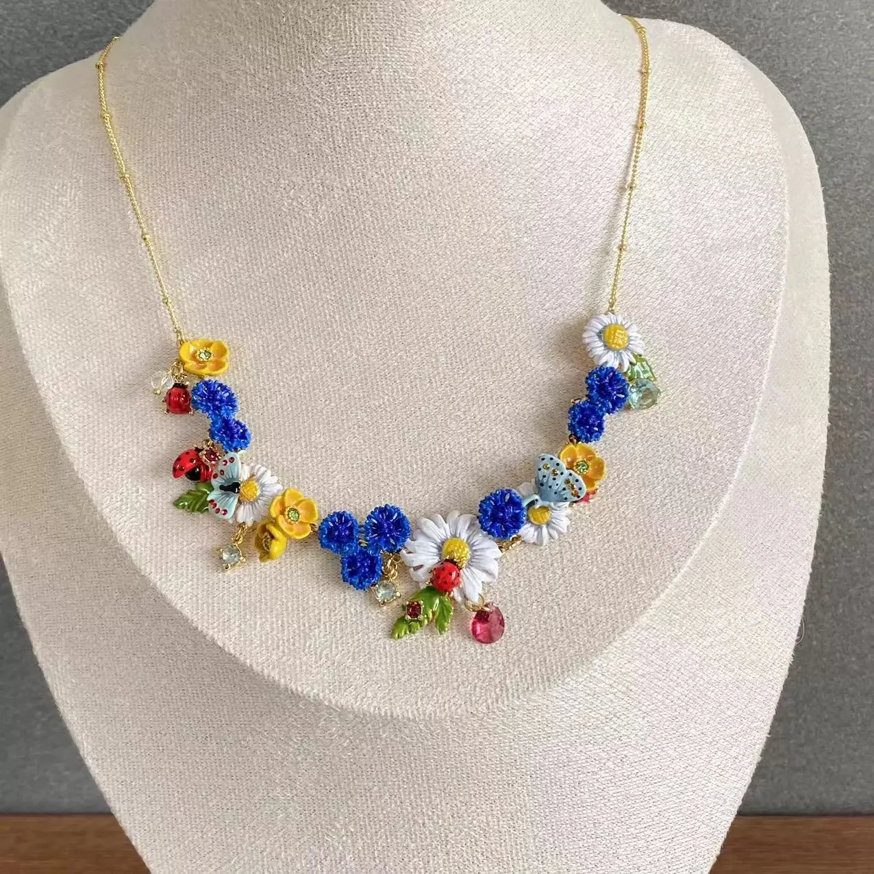 Европа и США эмалированная глазурь бабочка цветы листья серьги ожерелье набор