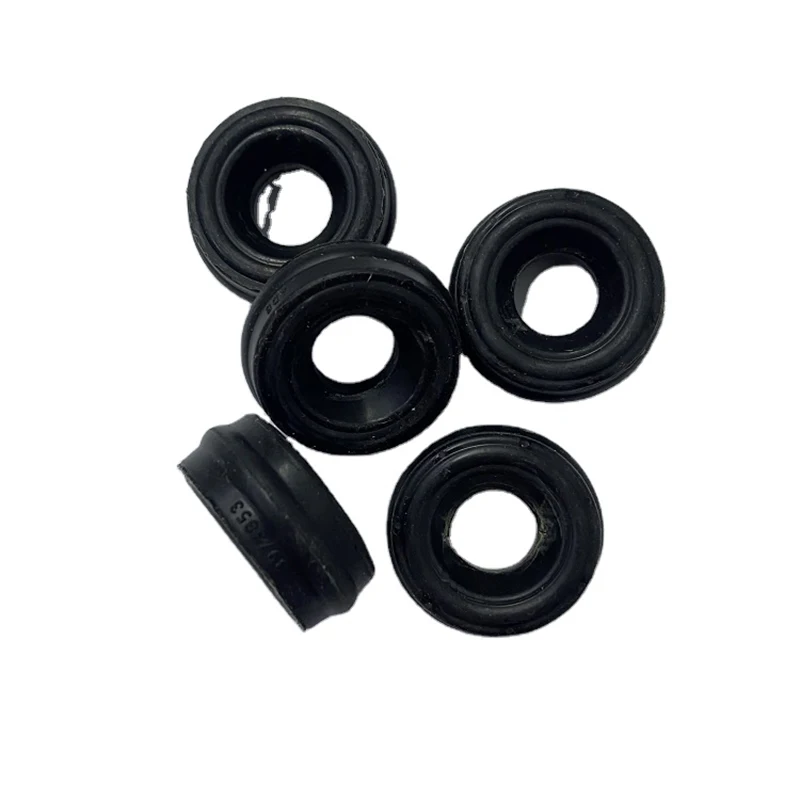 

6754-11-8260 HEAD COVER ISOLATOR for PC200-8M0 PC220-8M0 PC200-8 PC300-8M0