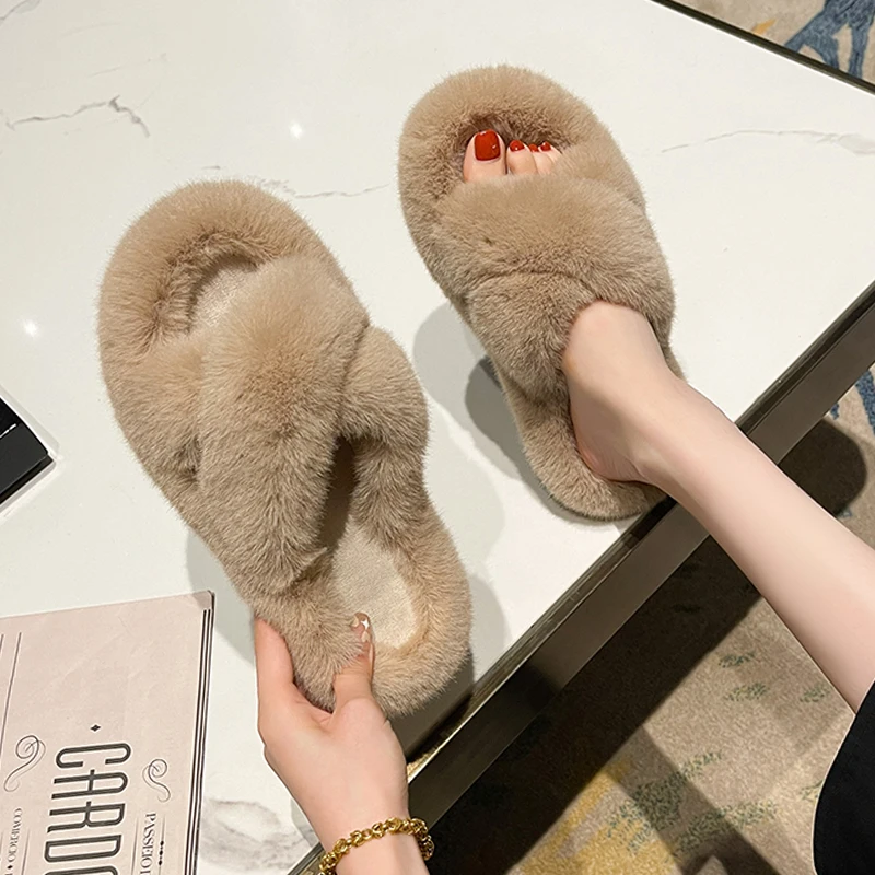 

2022 Sandals Low-Heeled Shoes With Strap New Low-heeled Outside Fashion Velvet Girls Fur Basic Short Plush Slipper Flock Rubber
