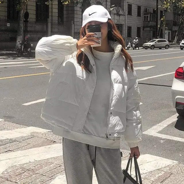 Short Down Padded Jacket Women 2024 New Version Stand-up Collar Winter Jacket Outwear Cotton Padded Coats Buttons Pockets S45