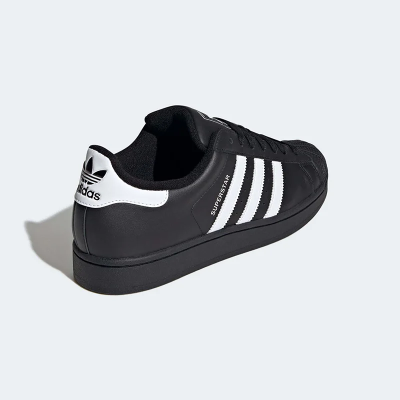 Фото Кроссовки Adidas JI0079 Icon Shell Toe, черно-белые, с тремя полосками, из премиальной кожи, с износостойкой резиновой подошвой, для повседневной ходьбы №4