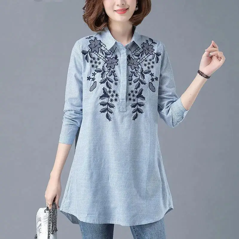 

2023 Floral Embroidered Blouse Shirt New Fashion Women Slim Tops Long Sleeve Blouses Woman Shirts Lady Casual Wear K520